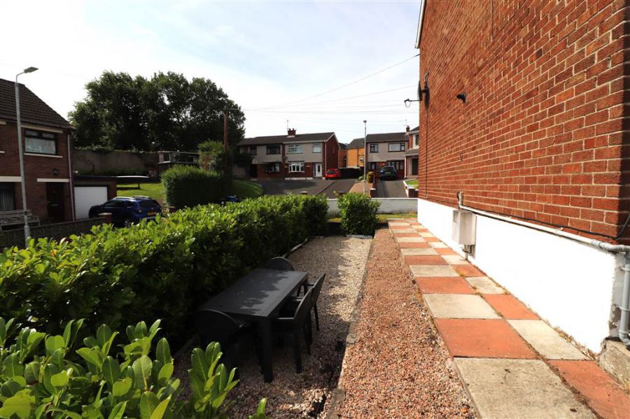 30 Brookvale Rise
