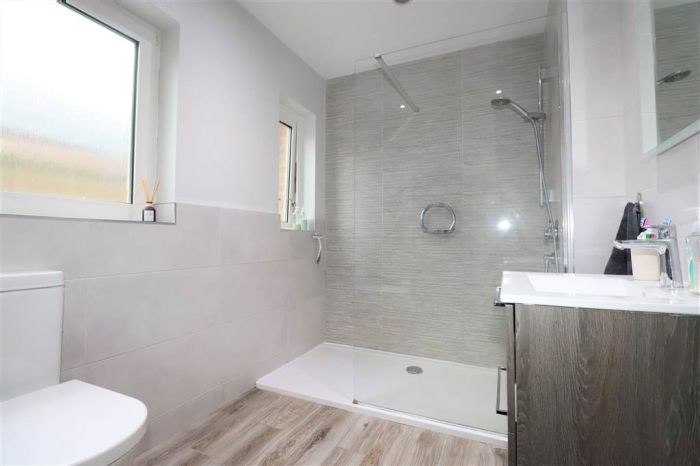 12 Sepon Park 12 Sepon Park