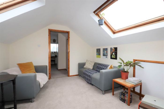 12 Sepon Park 12 Sepon Park