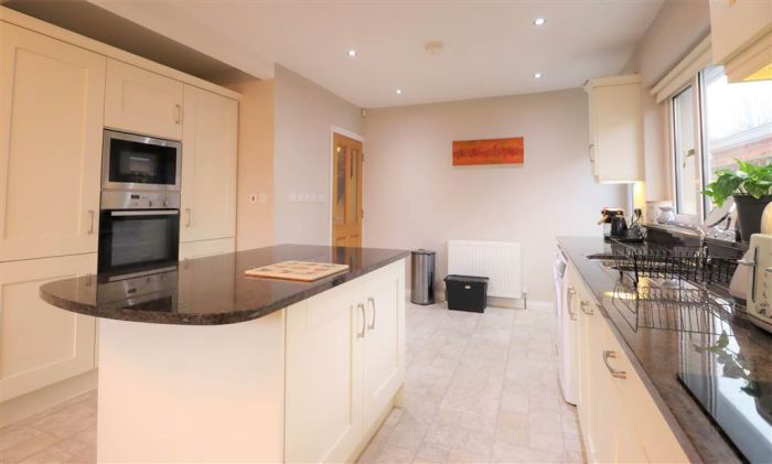 12 Sepon Park 12 Sepon Park