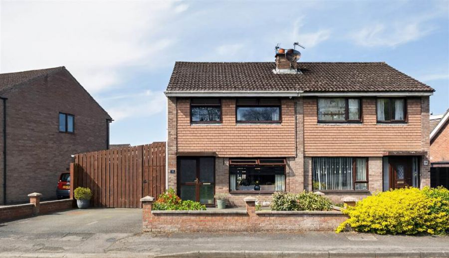 13 Woodview Crescent, Woodland Park, Lisburn, BT28 1LF