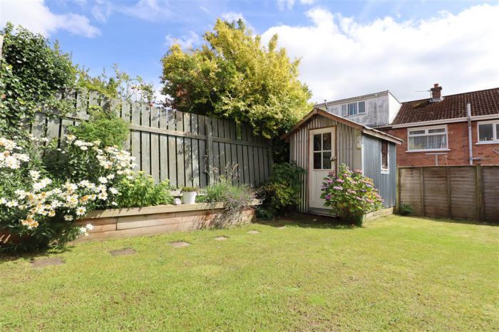 12 Fernbank