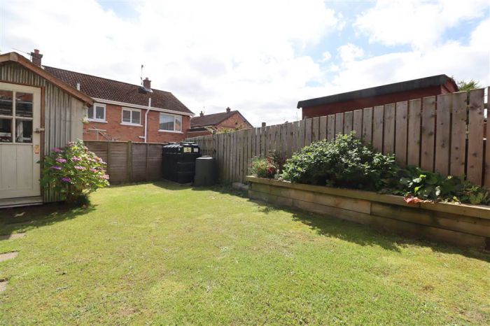 12 Fernbank
