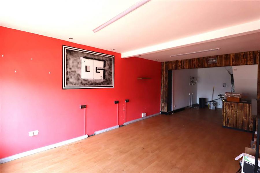 28 Grand Street