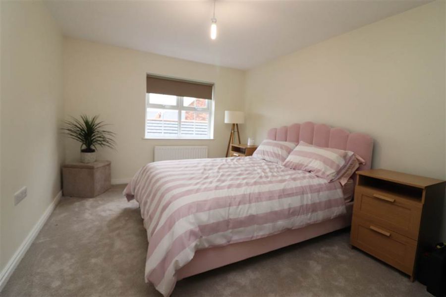 84 Wellington Park Drive