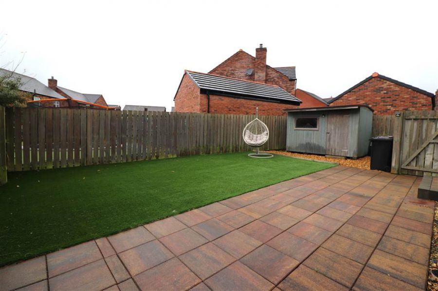 84 Wellington Park Drive