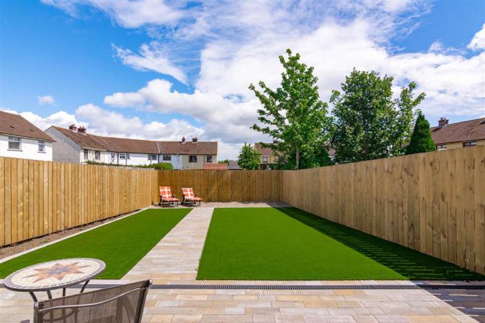 3 Arbour Walk