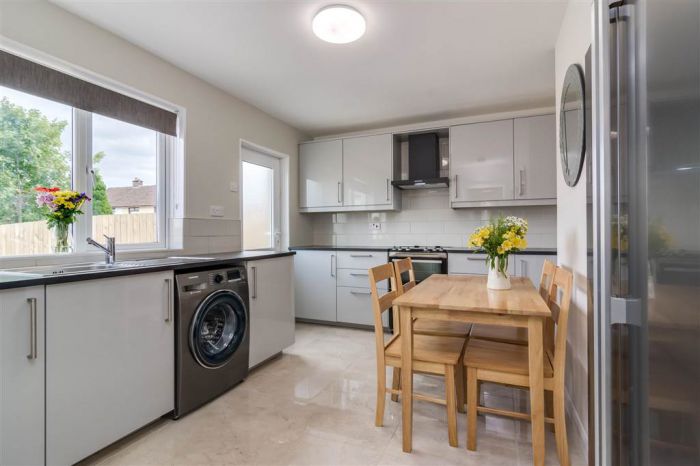 3 Arbour Walk