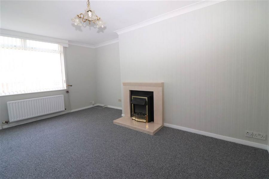 1b Linden Walk