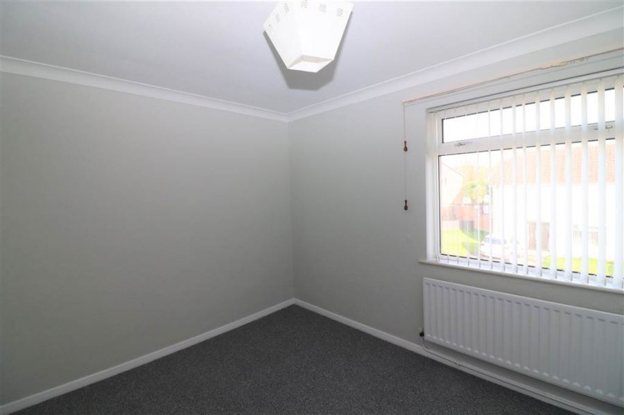 1b Linden Walk