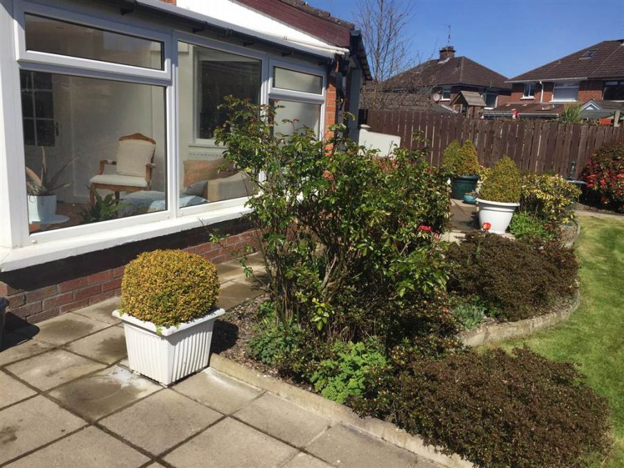 25 Killeaton Gardens