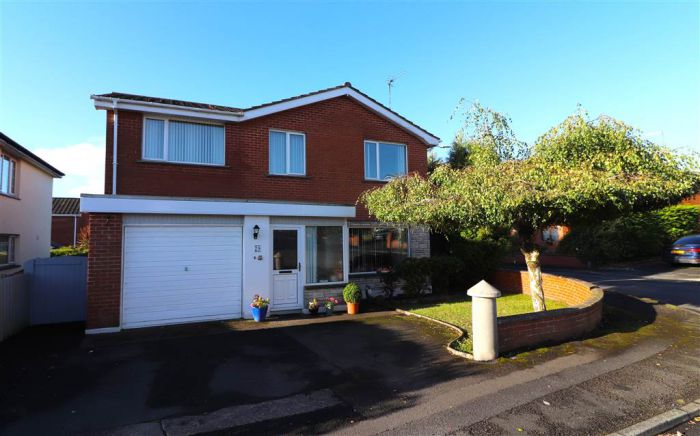 29 Lombard Park, laurel hill road, lisburn, BT28 2UJ