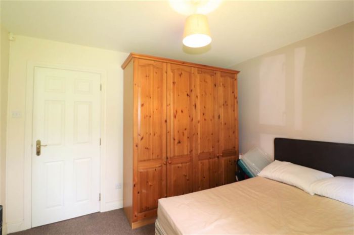 19 Glenburn Ford 19 Glenburn Ford