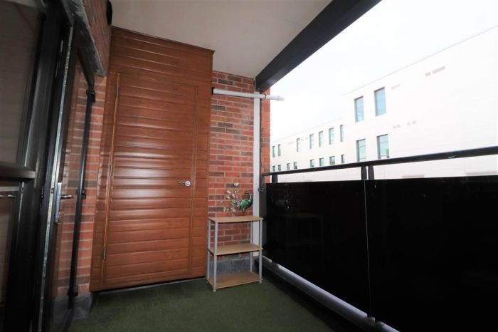 2 The Wallace Apartments 2 The Wallace Apartments