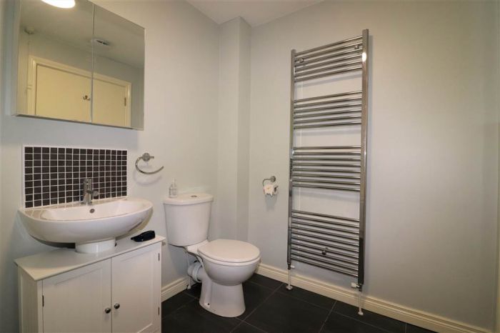 2 The Wallace Apartments 2 The Wallace Apartments