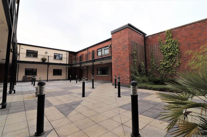 2 The Wallace Apartments 2 The Wallace Apartments