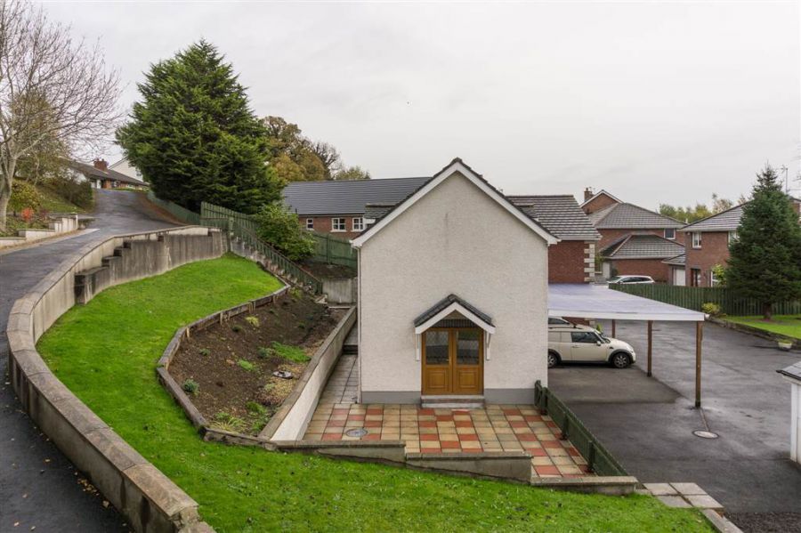 3 Rose Meadows