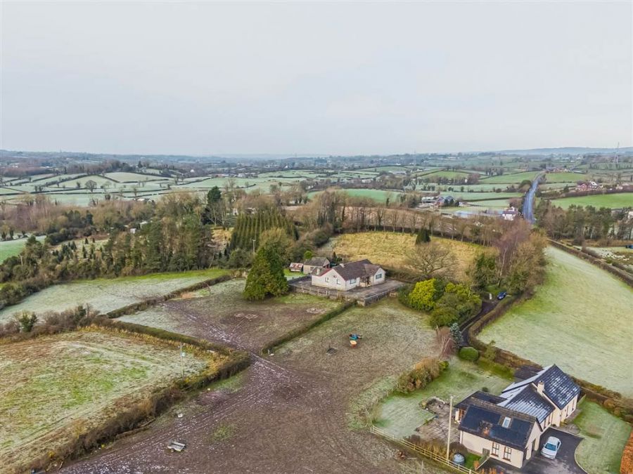 94 Old Ballynahinch Road