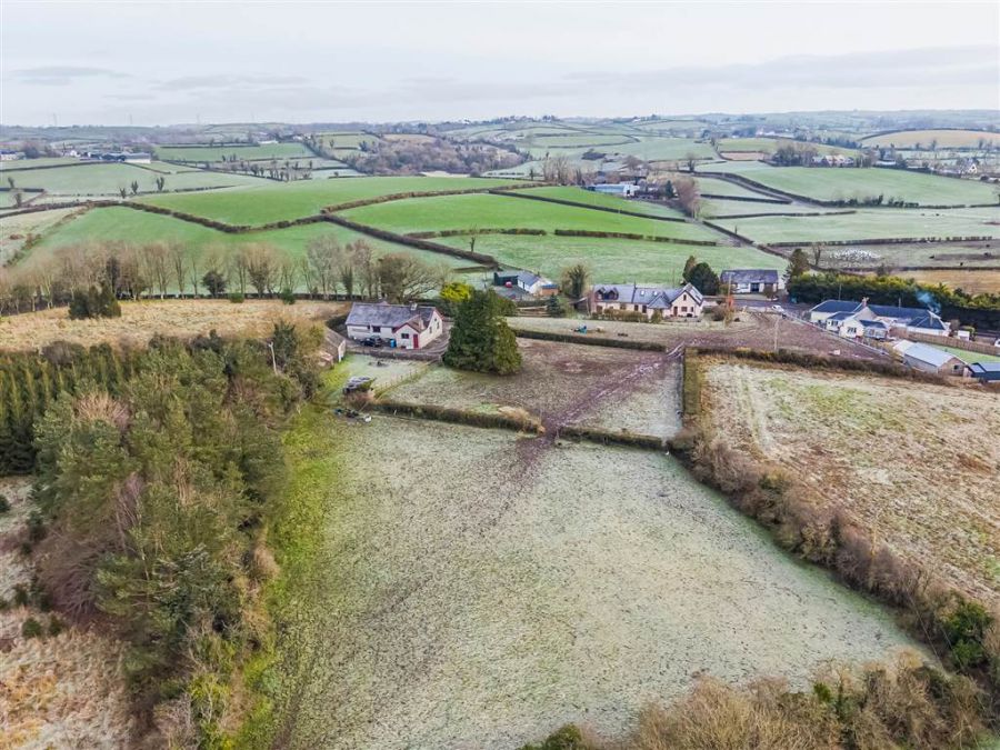 94 Old Ballynahinch Road