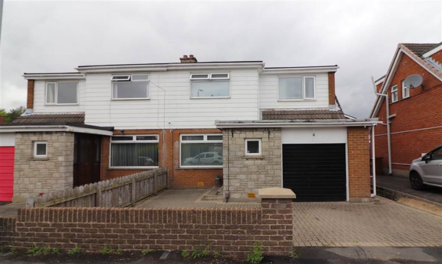 4 Cairnmore Drive