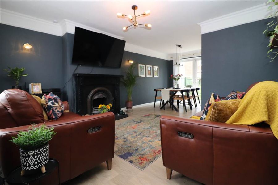 4 Cairnmore Drive