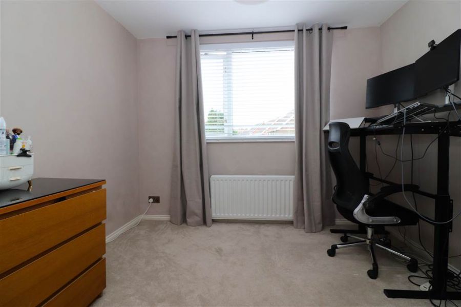 4 Cairnmore Drive