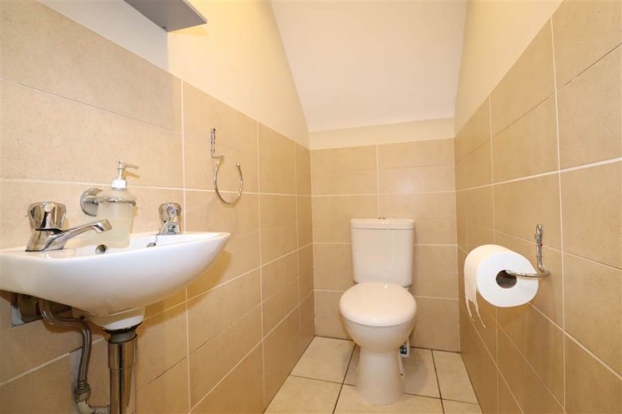 4 Governors Gate Crescent