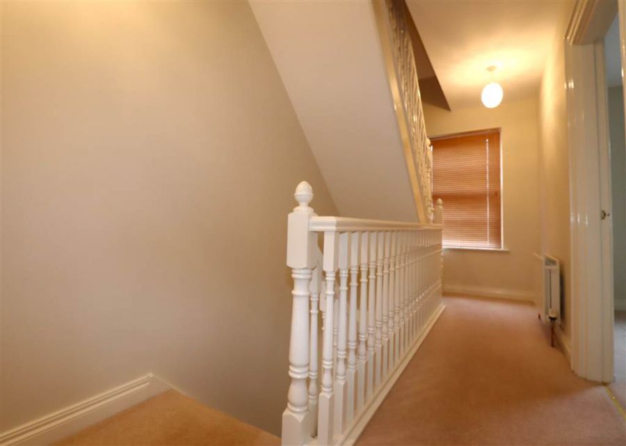 4 Governors Gate Crescent