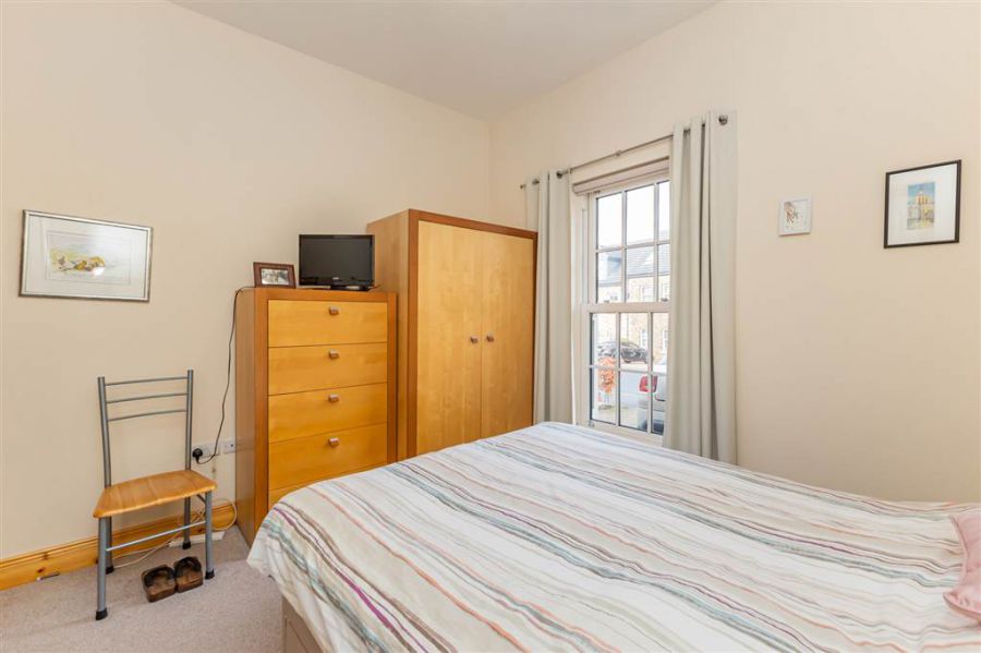 94 Ballantine Gardens