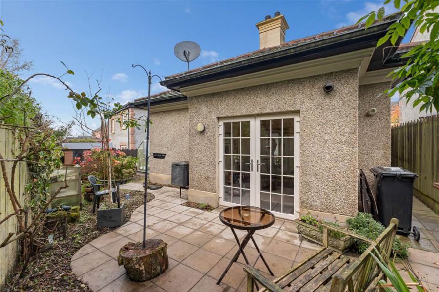 94 Ballantine Gardens