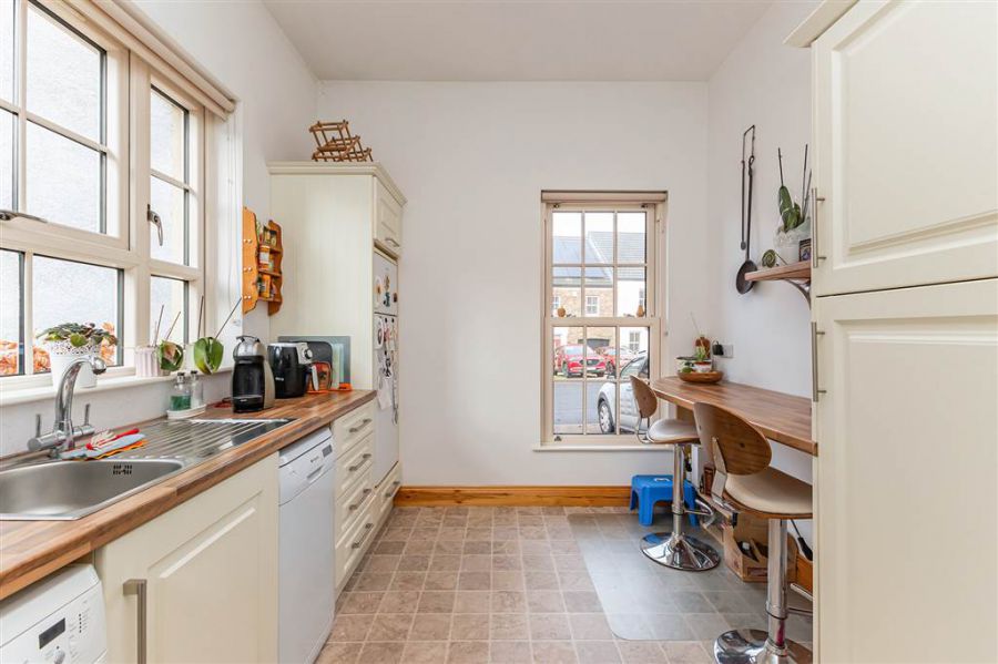 94 Ballantine Gardens