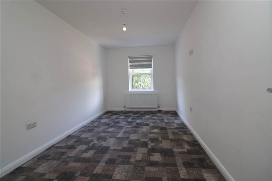 36 Belsize Meadows
