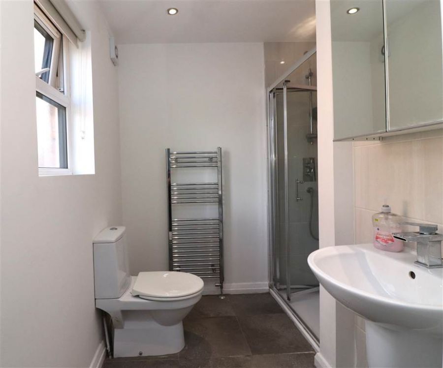 36 Belsize Meadows