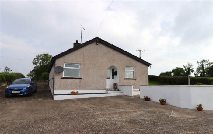 50 Knockcairn Road
