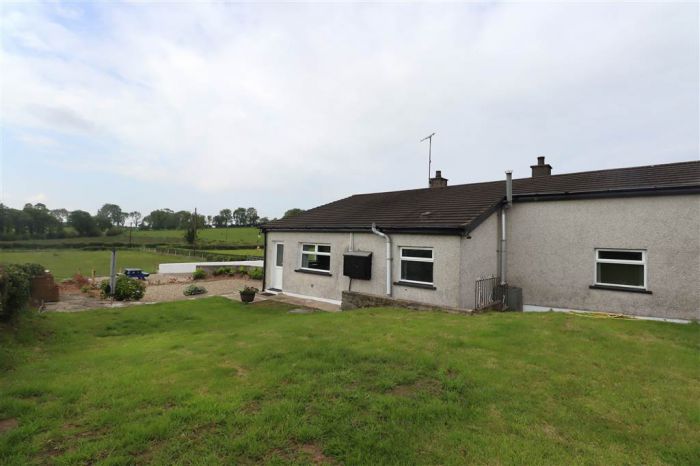 50 Knockcairn Road