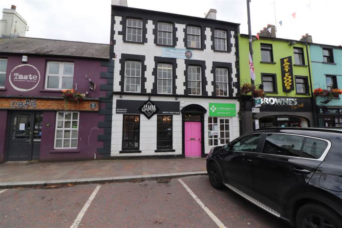 30 Market Square,Dromore, BT25 1AW 30 Market Square,Dromore, BT25 1AW