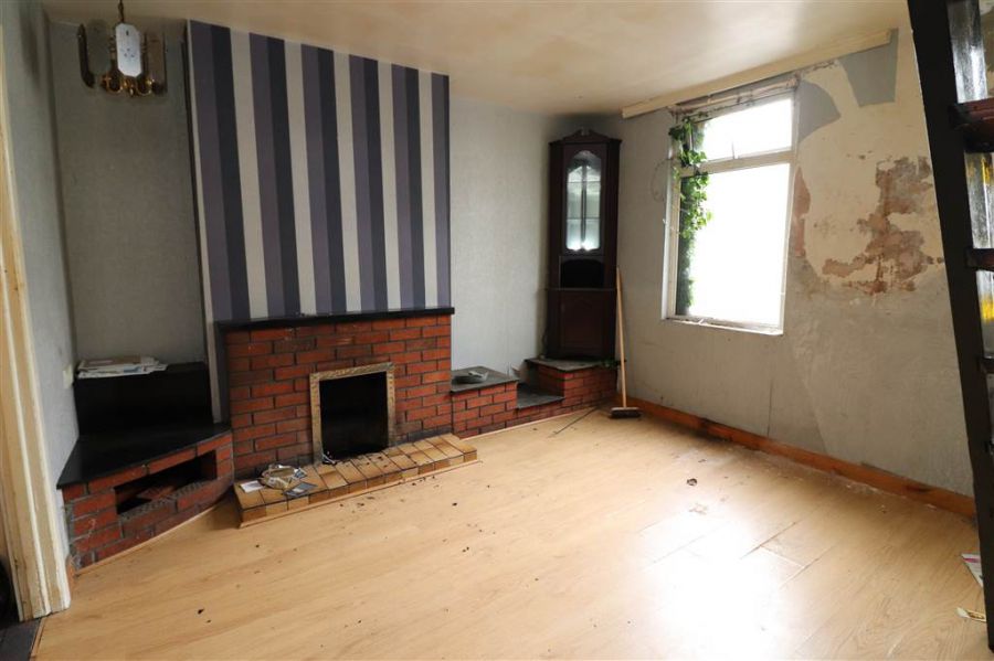 33 Millbrook Road