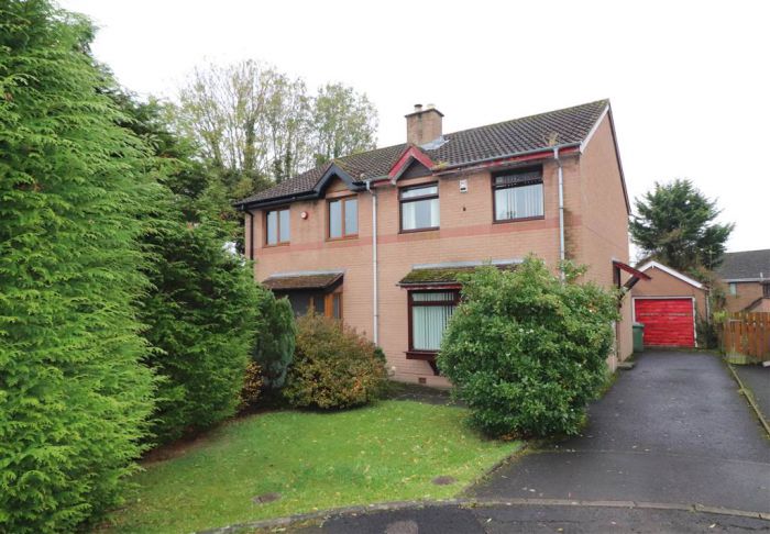 58 Glenwood Court, glenavy road, lisburn, BT28 3UD