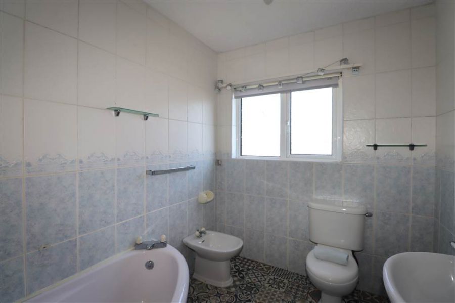 1 Hedingham