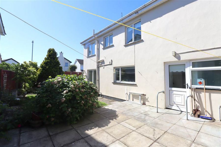 1 Hedingham