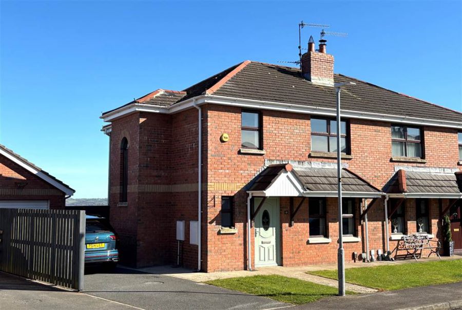 10 Barnfield Cottages, barnfield road, lisburn, BT28 3TN