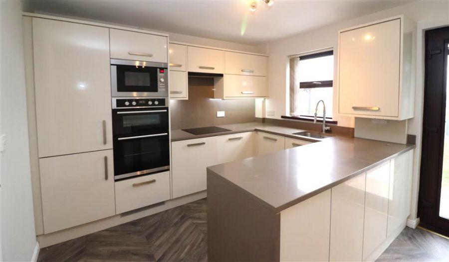 10 Barnfield Cottages
