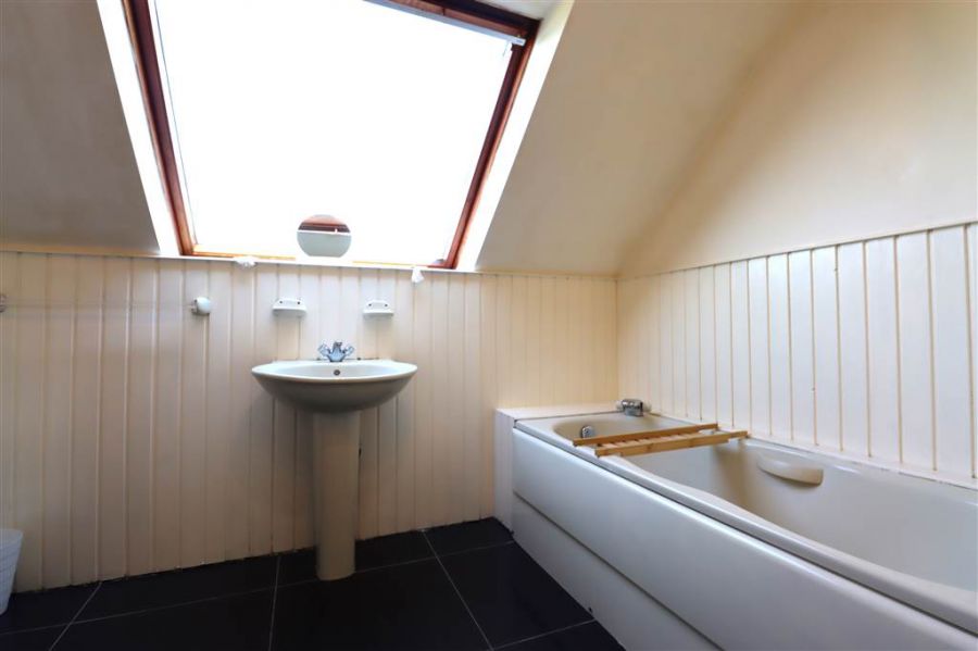 Waterfall Lodge, 24 Edentrillick Road