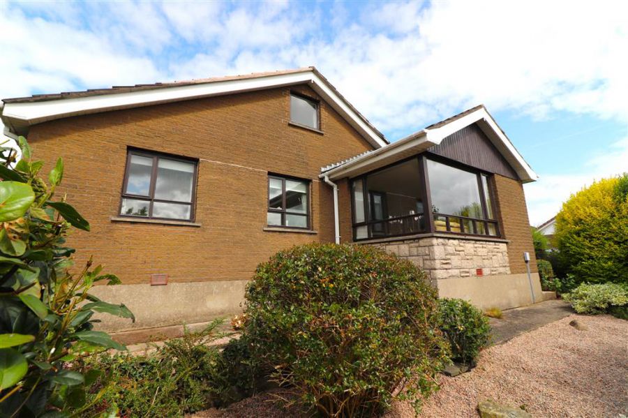 25 Monaville Close