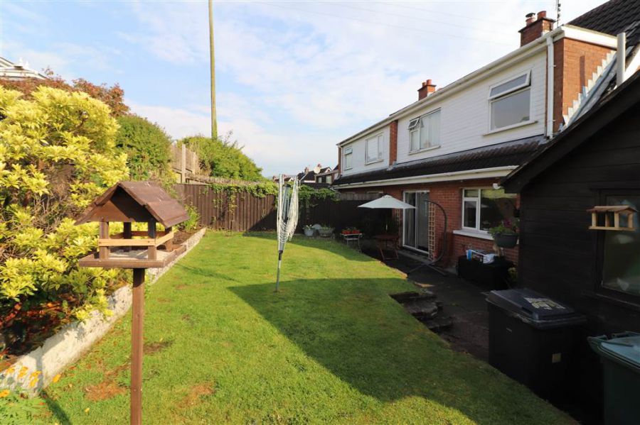 21 Cloverdale Road