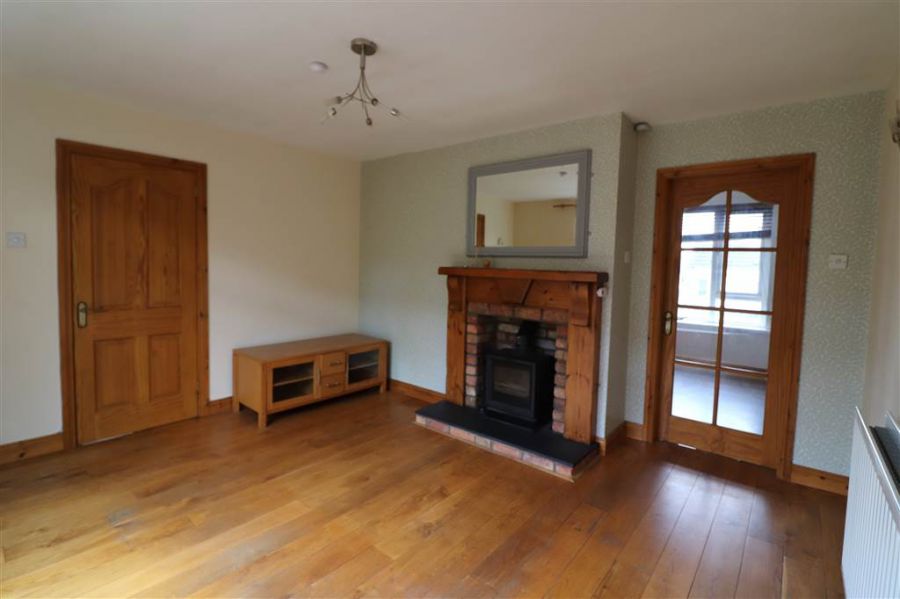 20 Cloverdale Road