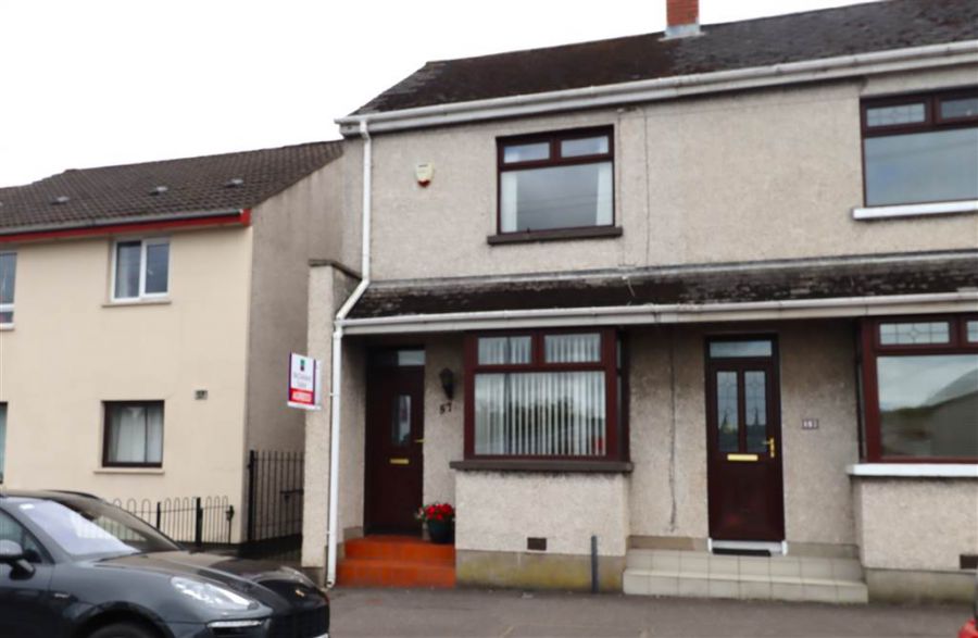 57 Young Street, lisburn, BT27 5EA