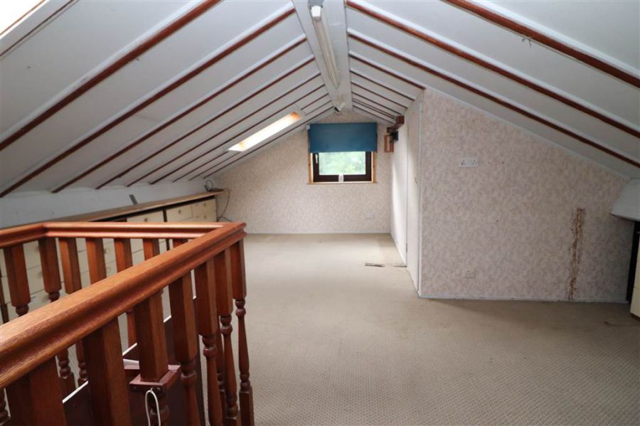 6 Orchard Close