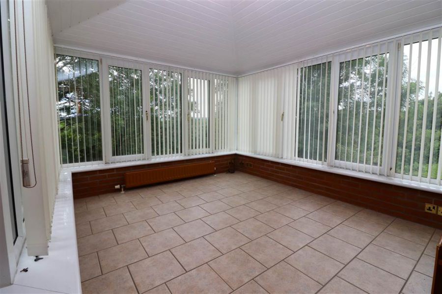 6 Orchard Close