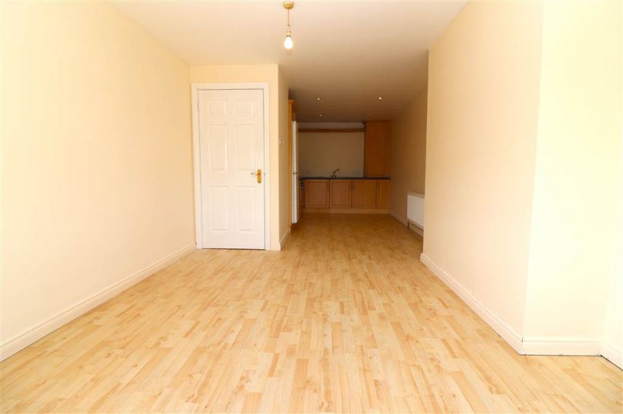 12a Saintfield Mews